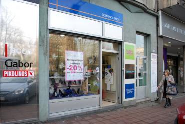 Domino shop
